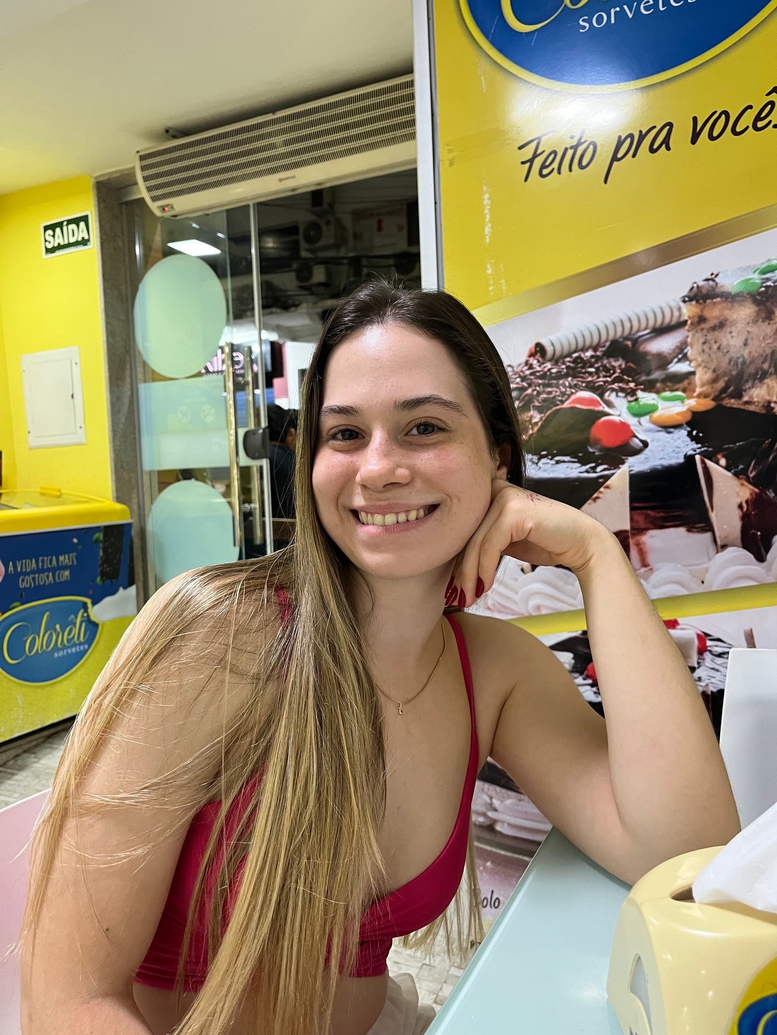 comendo pizza